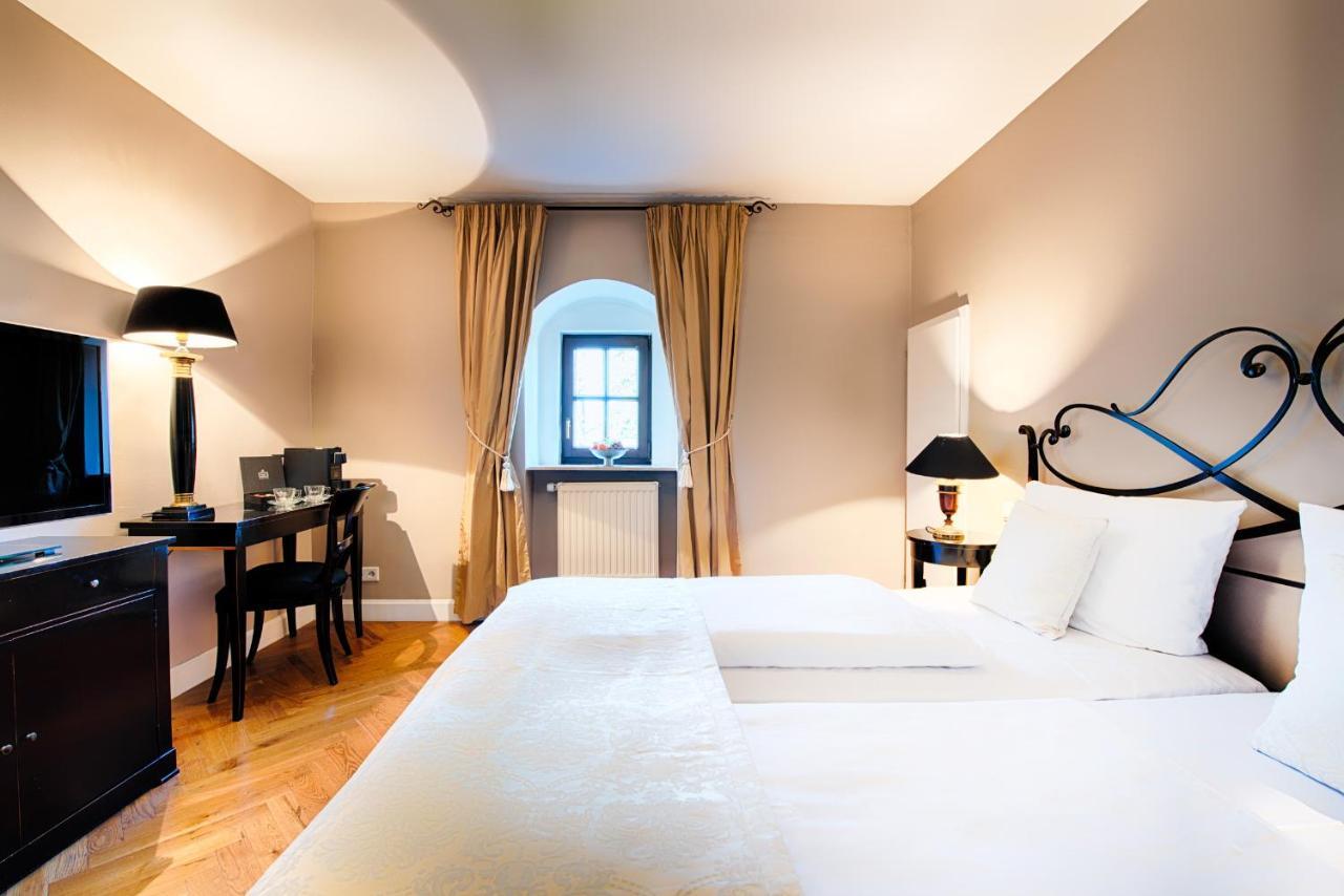 Hotel Schloss Lehen Bad Friedrichshall Bagian luar foto